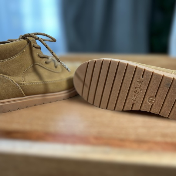 Bundle of toddler boy boots - Carter’s size 10 and Cat & Jack size 11. - Picture 6 of 6